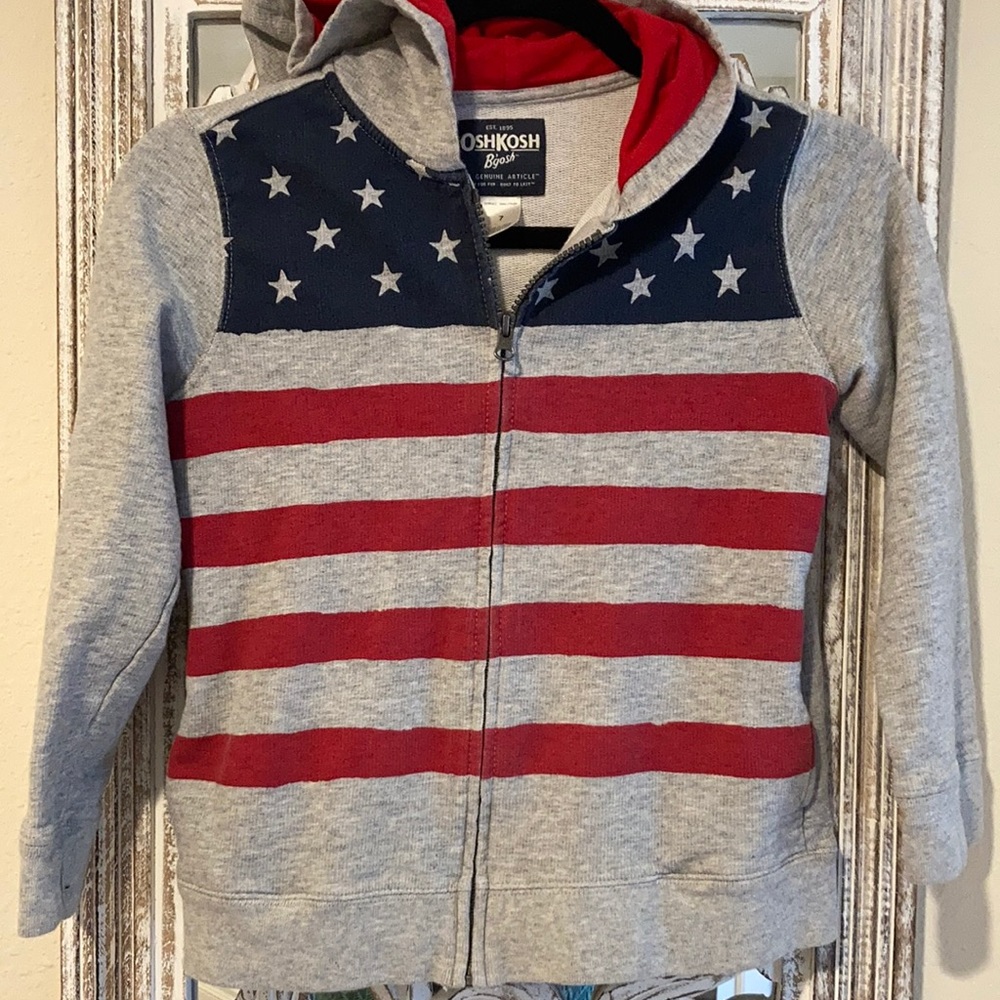 Oshkosh  Stars n stripes children’s zip up hoodie 100% cotton size 7